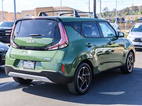 Used 2023 Kia Soul EX image 23
