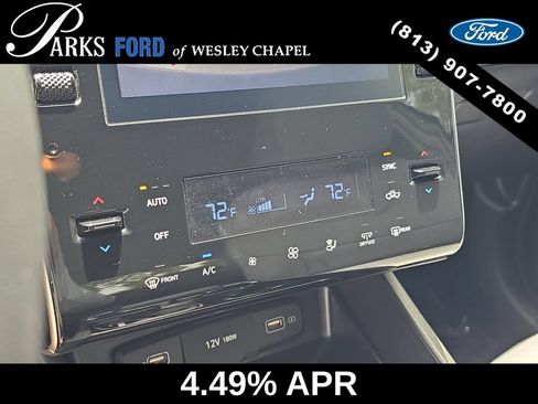 Used 2024 Hyundai Santa Cruz SEL FWD image 22