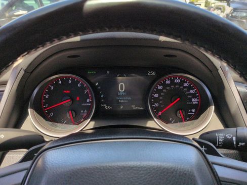 Used 2022 Toyota Camry XSE FWD image 28