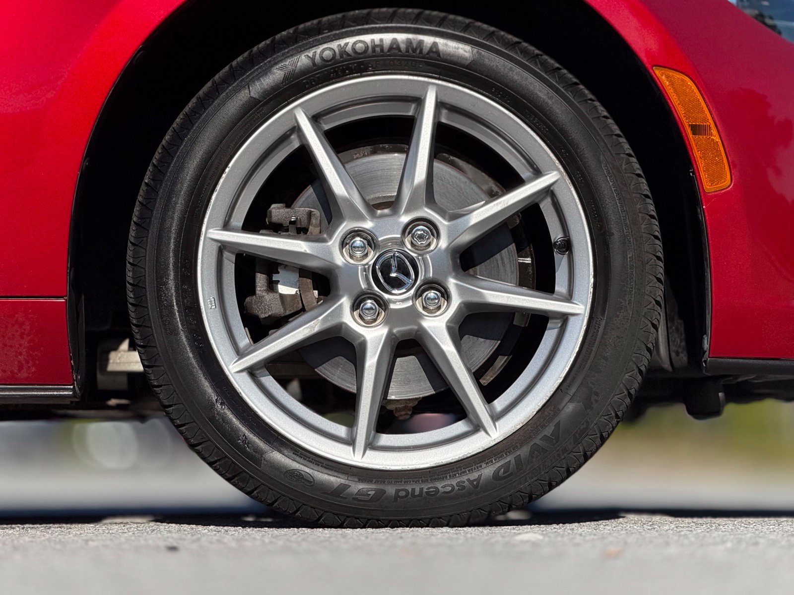 Used 2016 MAZDA MX-5 Miata Sport RWD image 19