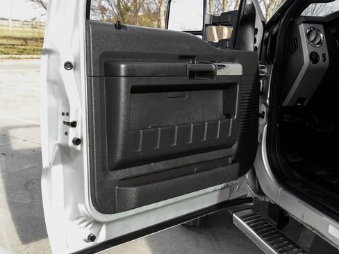 Used 2015 Ford F450 Lariat w/ Lariat Ultimate Package image 42