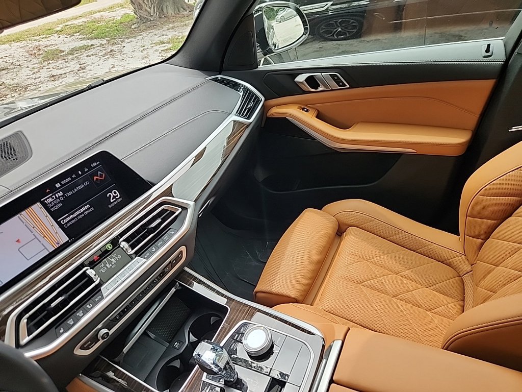 Certified 2023 BMW X5 sDrive40i w/ Premium Package RWD image 6