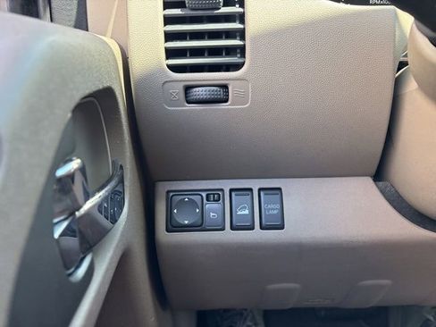 Used 2015 Nissan Frontier SV w/ SV Value Truck Package AWD/4WD image 19