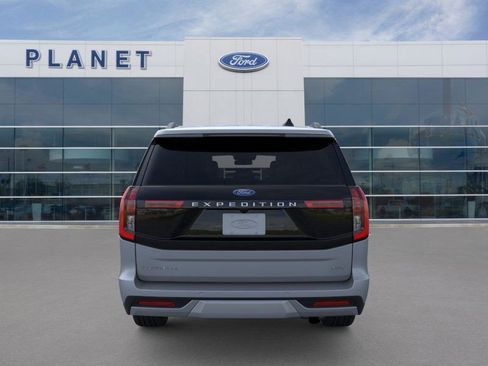New 2026 Ford Expedition Max Platinum w/ Driver's Package image 6