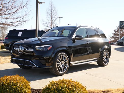 New 2026 Mercedes-Benz GLE 450 4MATIC image 3