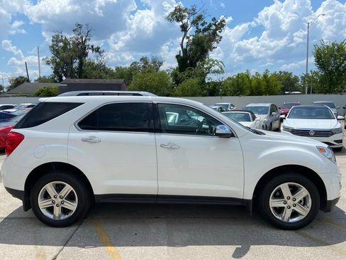 Used 2015 Chevrolet Equinox LTZ AWD/4WD image 6