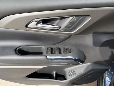 New 2026 Chevrolet Traverse LT w/ Midnight/Sport Edition image 14