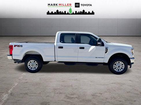 Used 2019 Ford F250 XL w/ STX Appearance Package AWD/4WD image 6