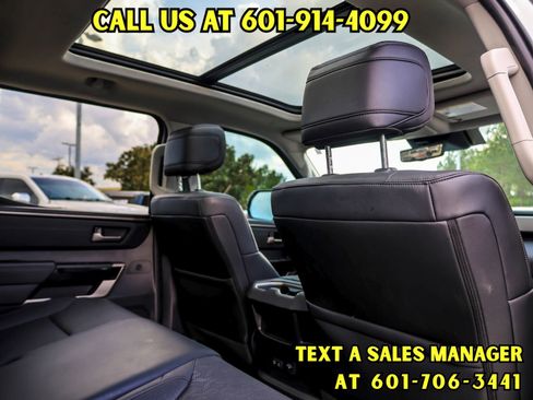 Used 2024 Toyota Tundra Limited image 12