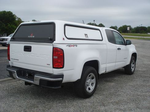 Used 2021 Chevrolet Colorado W/T w/ WT Convenience Package AWD/4WD image 8