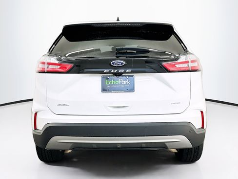 Used 2024 Ford Edge SEL image 7