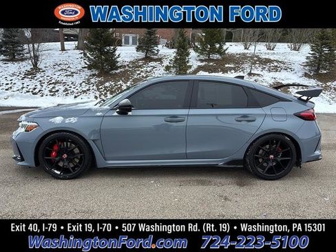 Used 2024 Honda Civic Type R image 1
