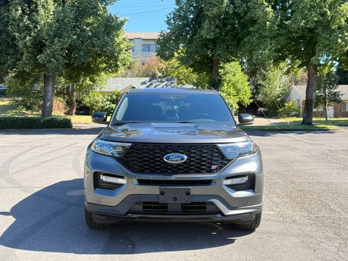 Used 2020 Ford Explorer ST w/ ST Street Pack AWD/4WD image 8