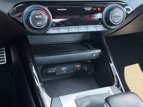 Used 2024 Kia Forte GT-Line w/ GT-Line Premium Package FWD image 26