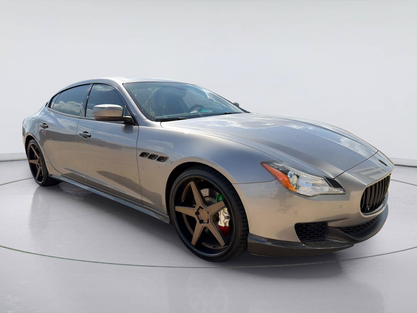 Used 2015 Maserati Quattroporte S Q4 AWD/4WD image 3