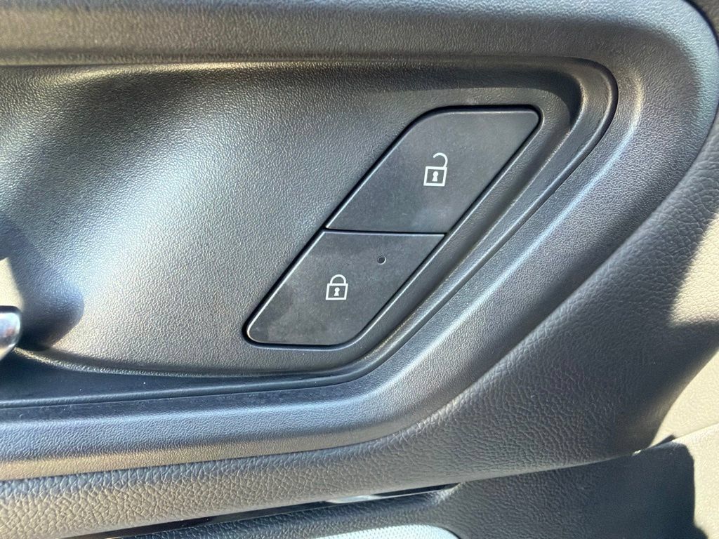 Used 2024 Honda Prologue EX image 20