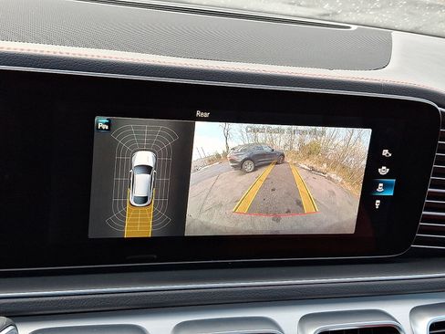 Used 2023 Mercedes-Benz GLE 53 AMG 4MATIC image 15