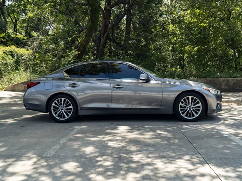 Used 2018 INFINITI Q50 Luxe RWD image 10