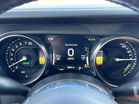 Certified 2022 Jeep Wrangler Unlimited Rubicon 4xe w/ Cold Weather Group image 18