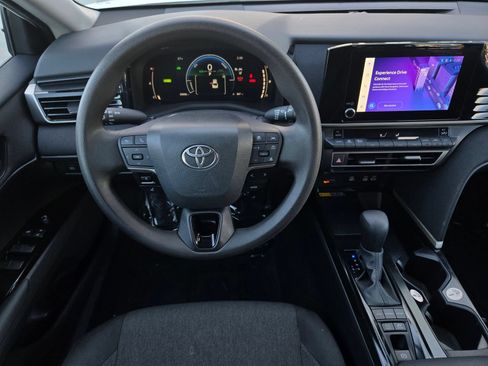 Certified 2025 Toyota Camry LE FWD image 11