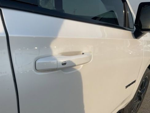 Used 2023 Chevrolet Tahoe RST AWD/4WD image 10