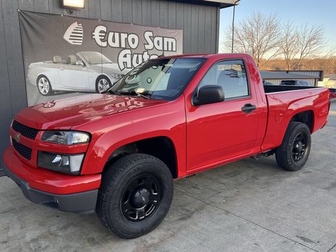 Used 2010 Chevrolet Colorado W/T image 2