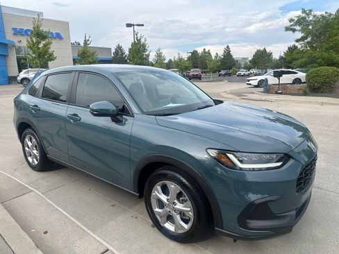 Used 2024 Honda HR-V LX image 7