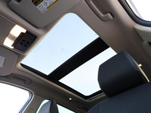 New 2026 Nissan Rogue SV image 20