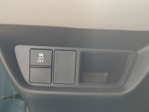 Used 2023 Honda HR-V LX image 16
