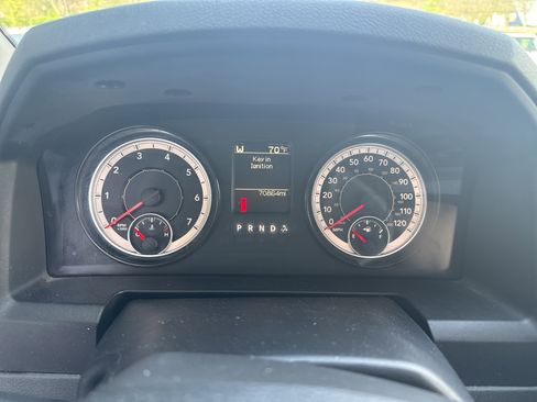 Used 2017 RAM 1500 Classic SLT AWD/4WD image 20