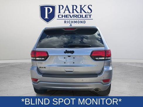 Used 2021 Jeep Grand Cherokee Laredo X AWD/4WD image 6