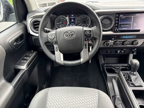 Certified 2021 Toyota Tacoma SR5 image 19