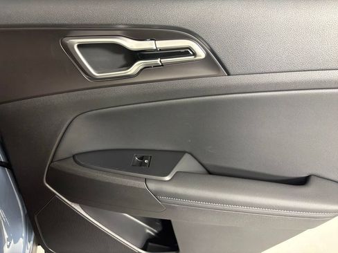New 2026 Kia Sportage EX AWD/4WD image 15