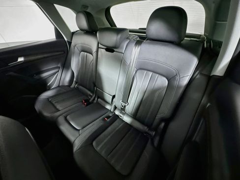Used 2023 Audi Q5 2.0T Premium Plus w/ Premium Plus Package AWD/4WD image 22
