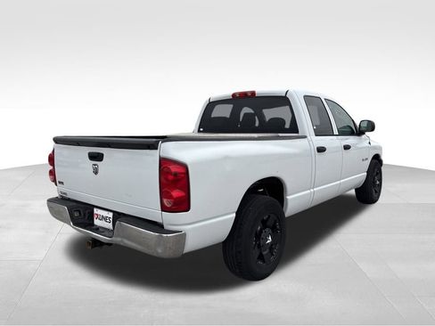Used 2008 Dodge Ram 1500 Truck ST image 12