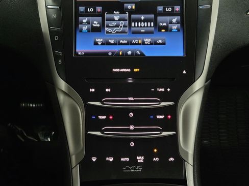 Used 2014 Lincoln MKZ AWD w/ Equipment Group 102A Reserve image 21