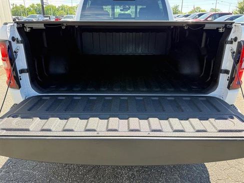 Used 2025 RAM 1500 Big Horn AWD/4WD image 15
