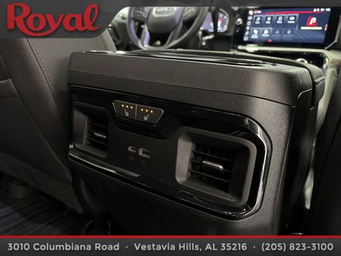 Used 2024 GMC Sierra 3500 AT4 w/ AT4 Premium Plus Package image 15