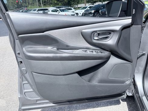 Used 2021 Nissan Murano SV FWD image 29