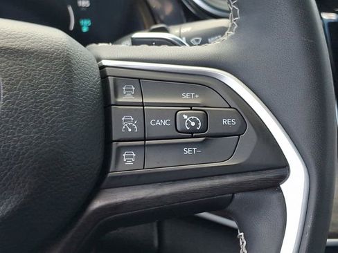 Used 2024 Jeep Grand Cherokee Limited 4xe AWD/4WD image 23