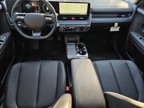 New 2026 Hyundai Ioniq 5 SEL image 17