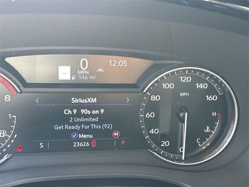 Used 2025 Cadillac XT6 Premium Luxury image 10