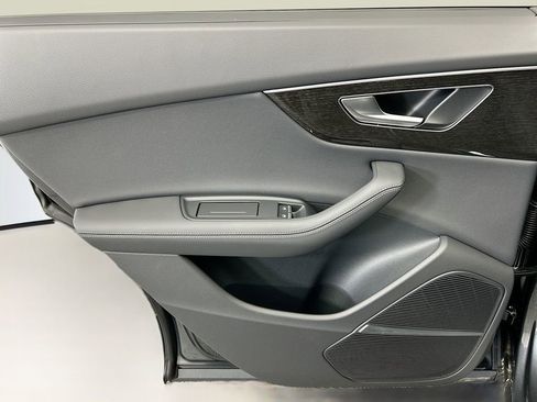 New 2026 Audi Q8 Premium Plus image 25