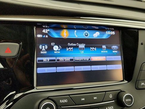 Used 2019 Buick Envision Premium image 19