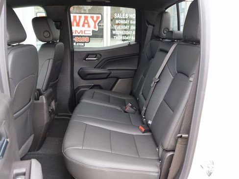 New 2026 GMC Canyon Elevation w/ Convenience Package image 25