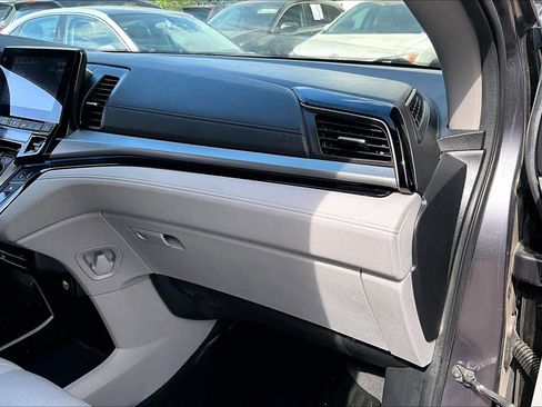 Used 2020 Honda Odyssey Elite image 19