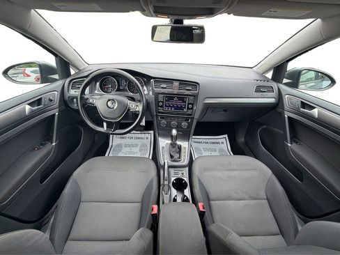 Used 2019 Volkswagen Golf S FWD image 27