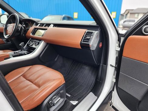 Used 2015 Land Rover Range Rover Sport HSE image 32