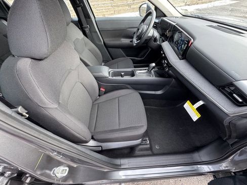 New 2026 Nissan Kicks S image 6