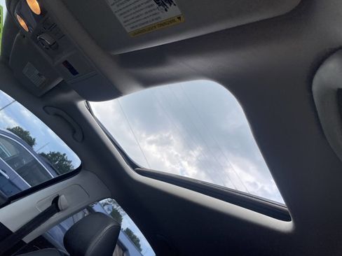 Used 2018 Volkswagen Passat 2.0T SE image 24